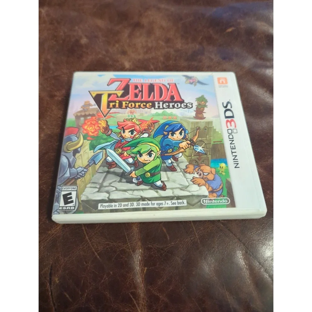 The Legend Of Zelda: TriForce Heroes Nintendo 3DS 2015 with Case